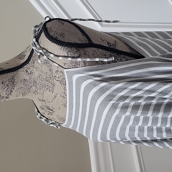 Free People Beach Poncho Kaftan Dress Cover-Up OSFA Gray Striped Ties - Picture 2 of 10